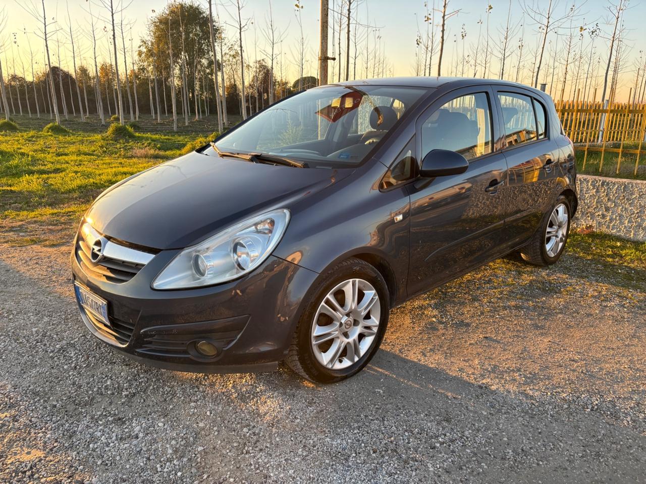 Opel Corsa 1.2 5 porte Easytronic Enjoy
