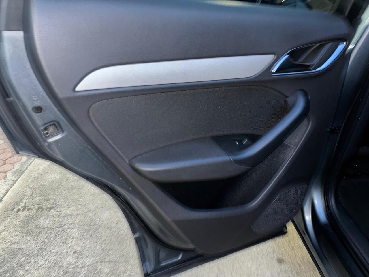 Audi Q3 2.0 TDI Advanced KM CERTIF.