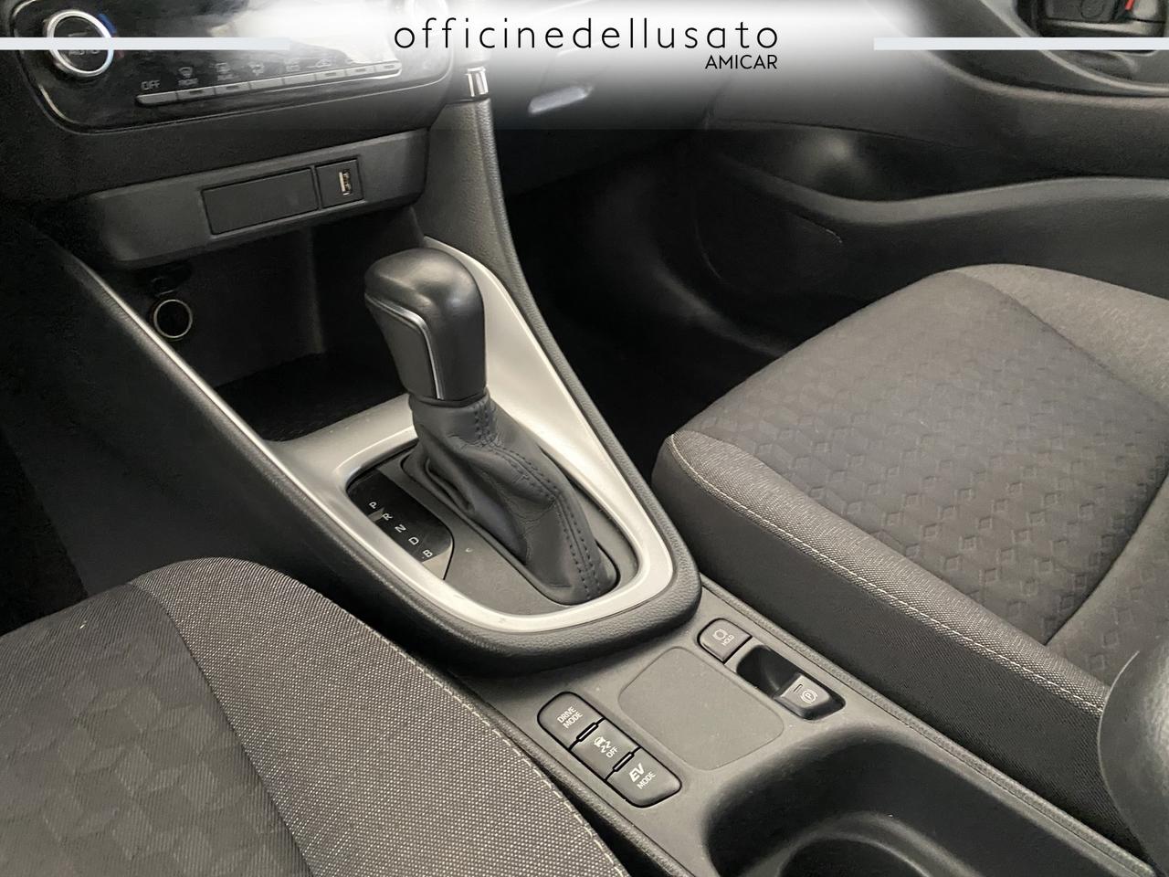 Toyota Yaris 1.5 hybrid active e-cvt