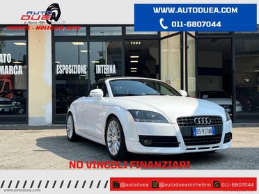 AUDI TT Roadster 2.0 TFSI S tronic S-LINE