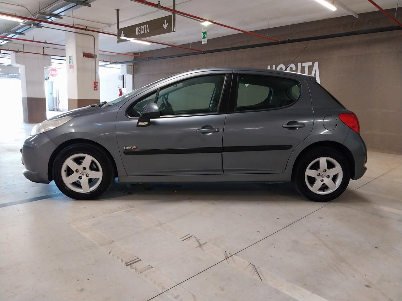 Peugeot 207 1.4 HDi 70CV 5p. Energie Sport - ok neopatentati