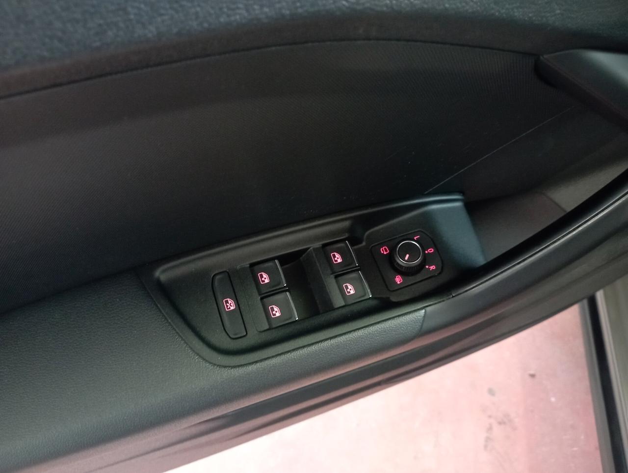 Audi A1 SPB 30 TFSI S line edition NEOPATENTATI OK