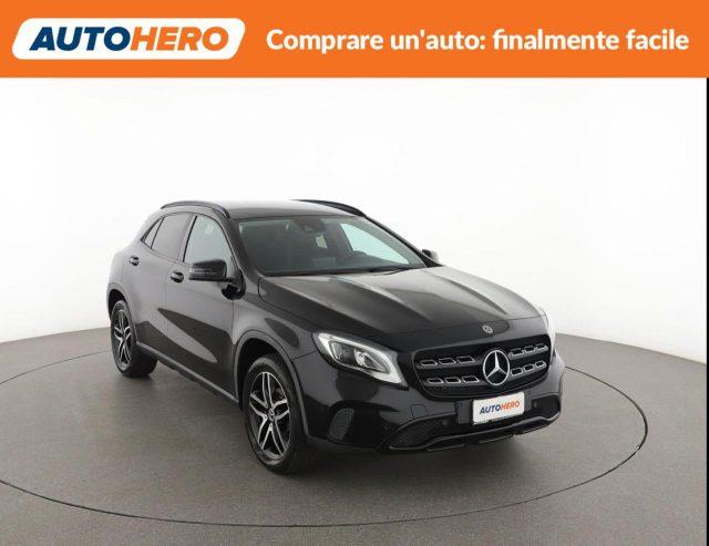 MERCEDES-BENZ GLA 180 Sport