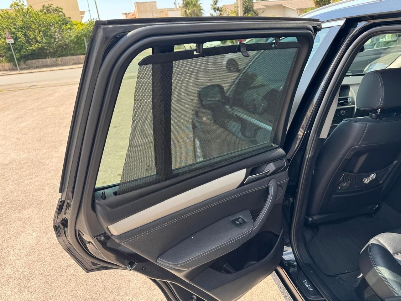 Bmw X3 sDrive18d - Tetto, pelle, navi