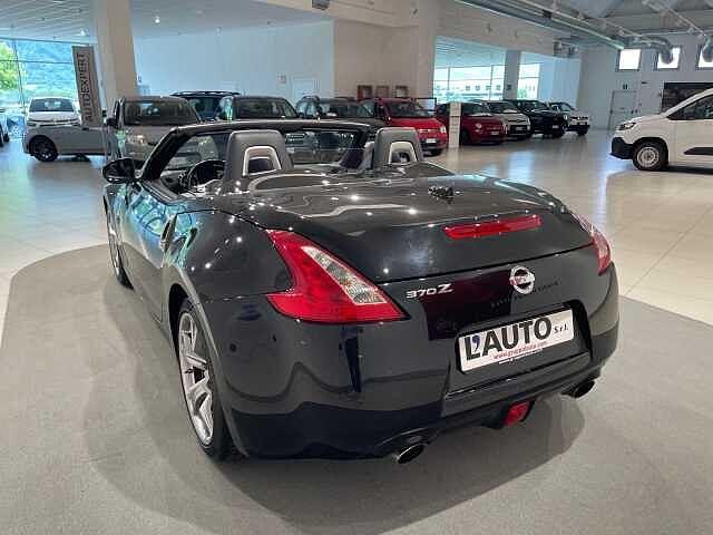 Nissan 370Z Roadster Roadster 3.7 V6 Lev 2