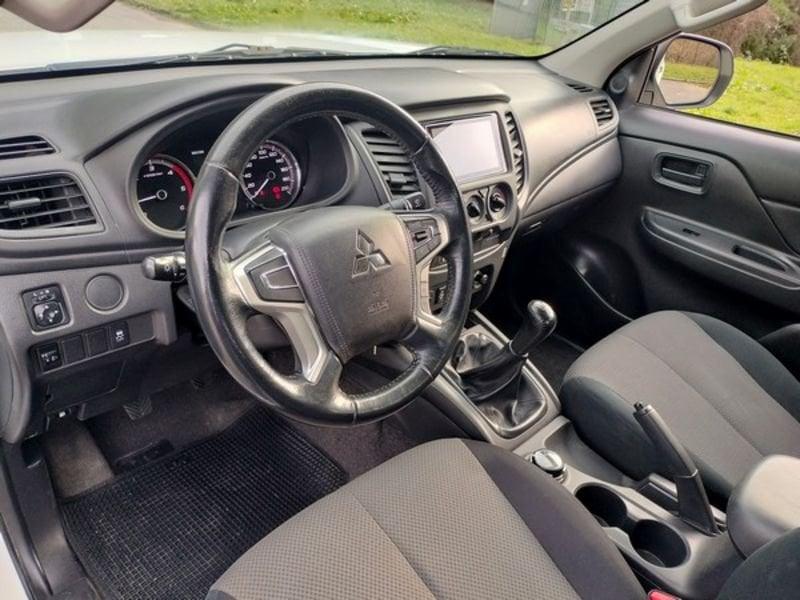 Mitsubishi L200 L200 2.3 D Double Cab 4x4 Easy Select Invite Connect con Gancio traino!!