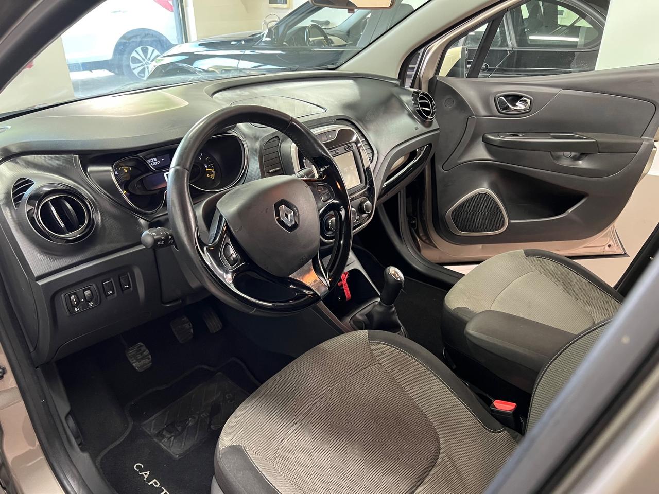 Renault Captur 1.5 dCi 8V 90 CV EDC Energy R-Link