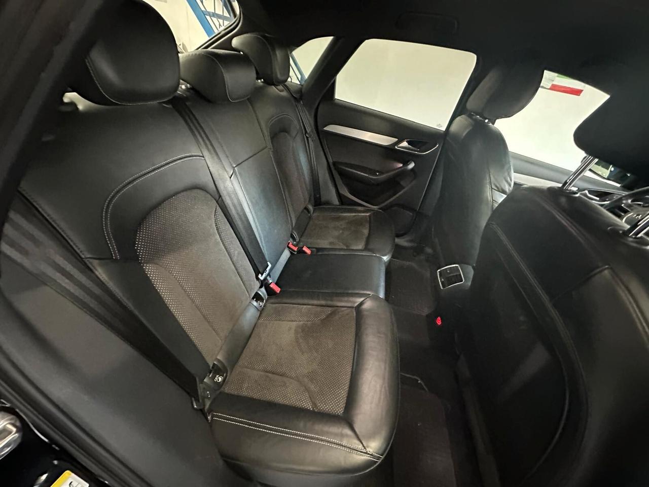 Audi Q3 2.0 TDI 150 CV S tronic line Edition