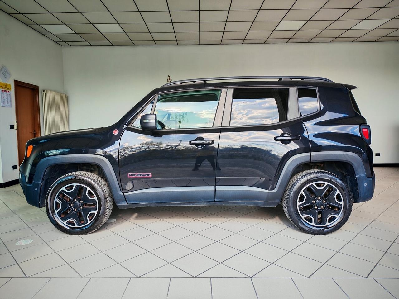 Jeep Renegade 2.0 Mjt 170CV 4WD Active Drive Low Trailhawk