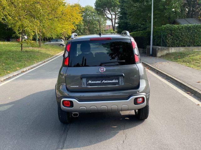 FIAT Panda CROSS 0.9 TwinAir Turbo S&S 4x4 5 POSTI