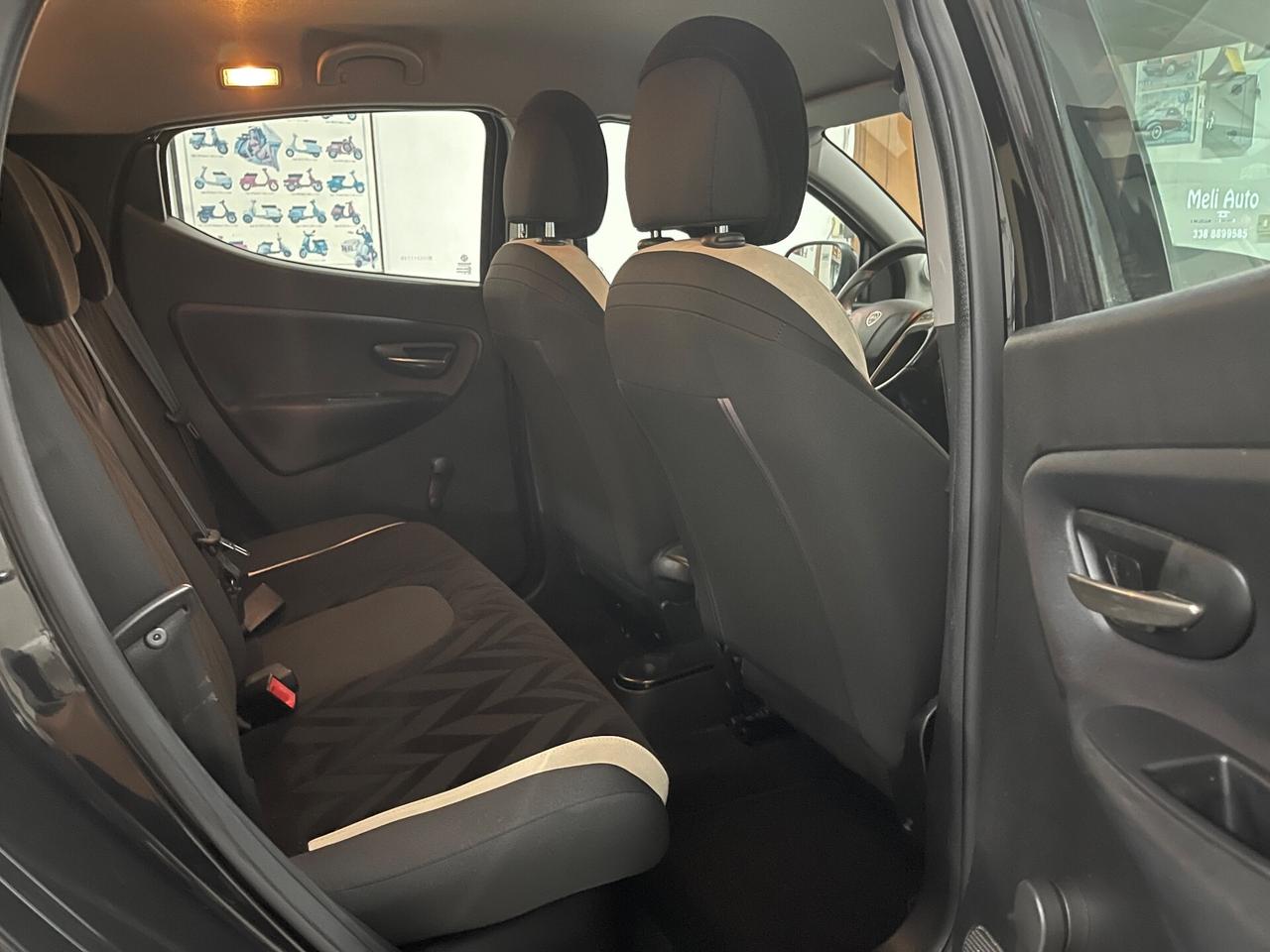 Lancia Ypsilon 1.2 Benzina 69 CV Platinum