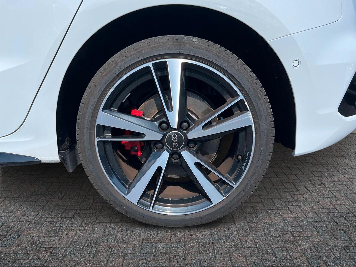 AUDI A3 Sportback 45 1.4 tfsi e S line edition s-tronic