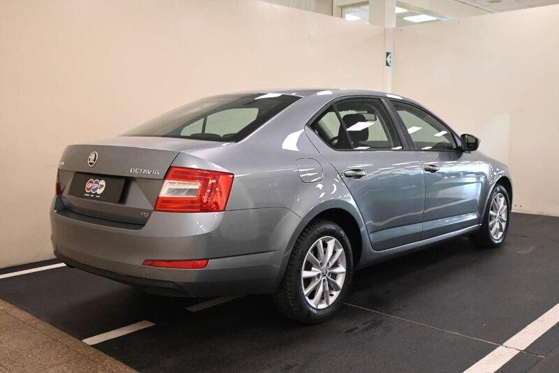 Skoda Octavia Octavia 1.6 TDI CR 105 CV Ambition