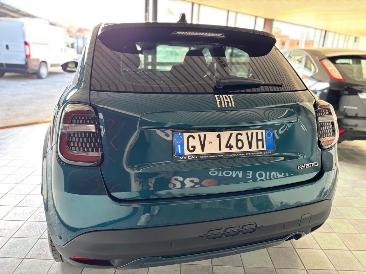 Fiat 600 Hybrid 100 automatica 5 anni di garanzia casa madre