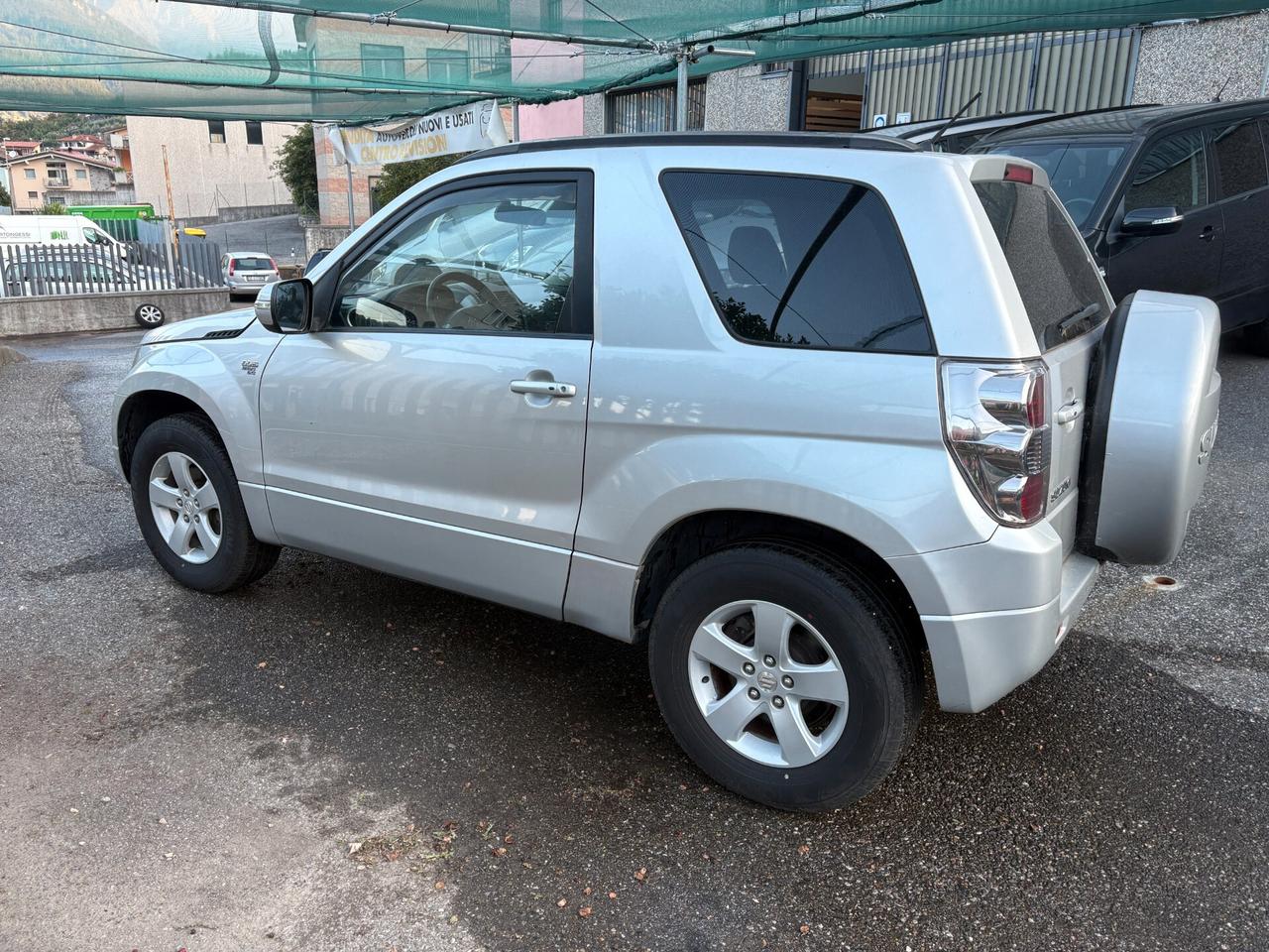 Suzuki Grand Vitara 1.9 DDiS 3 porte Offroad euro 5