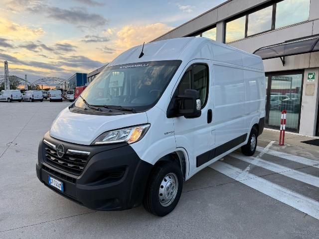 Opel MOVANO 35L2H2 140