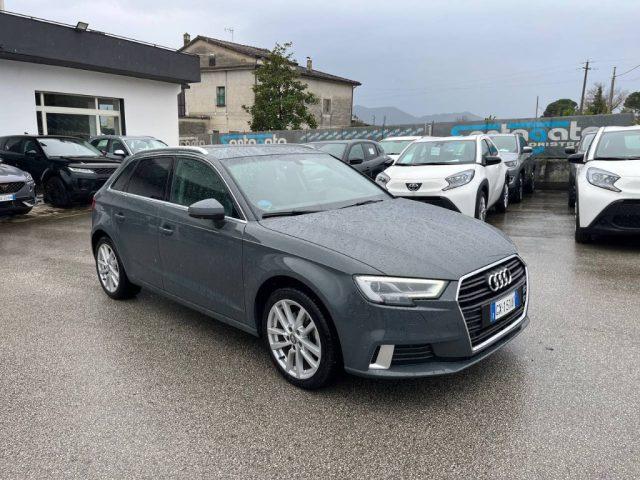 AUDI A3 SPB 30 g-tron S tronic Sport
