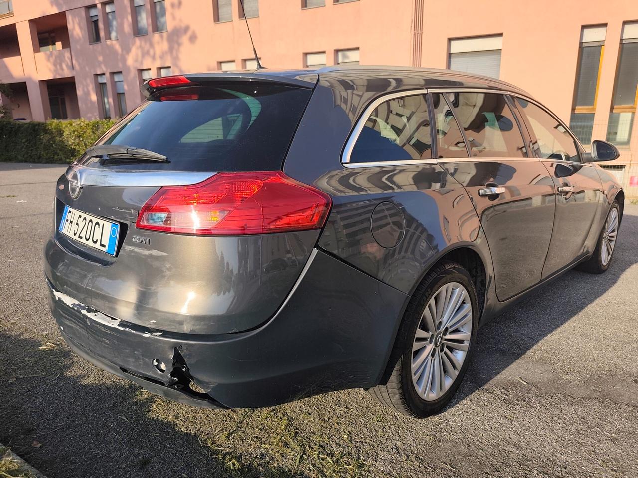 Opel Insignia 2.0 CDTI Sports Tourer Cosmo neopatentati