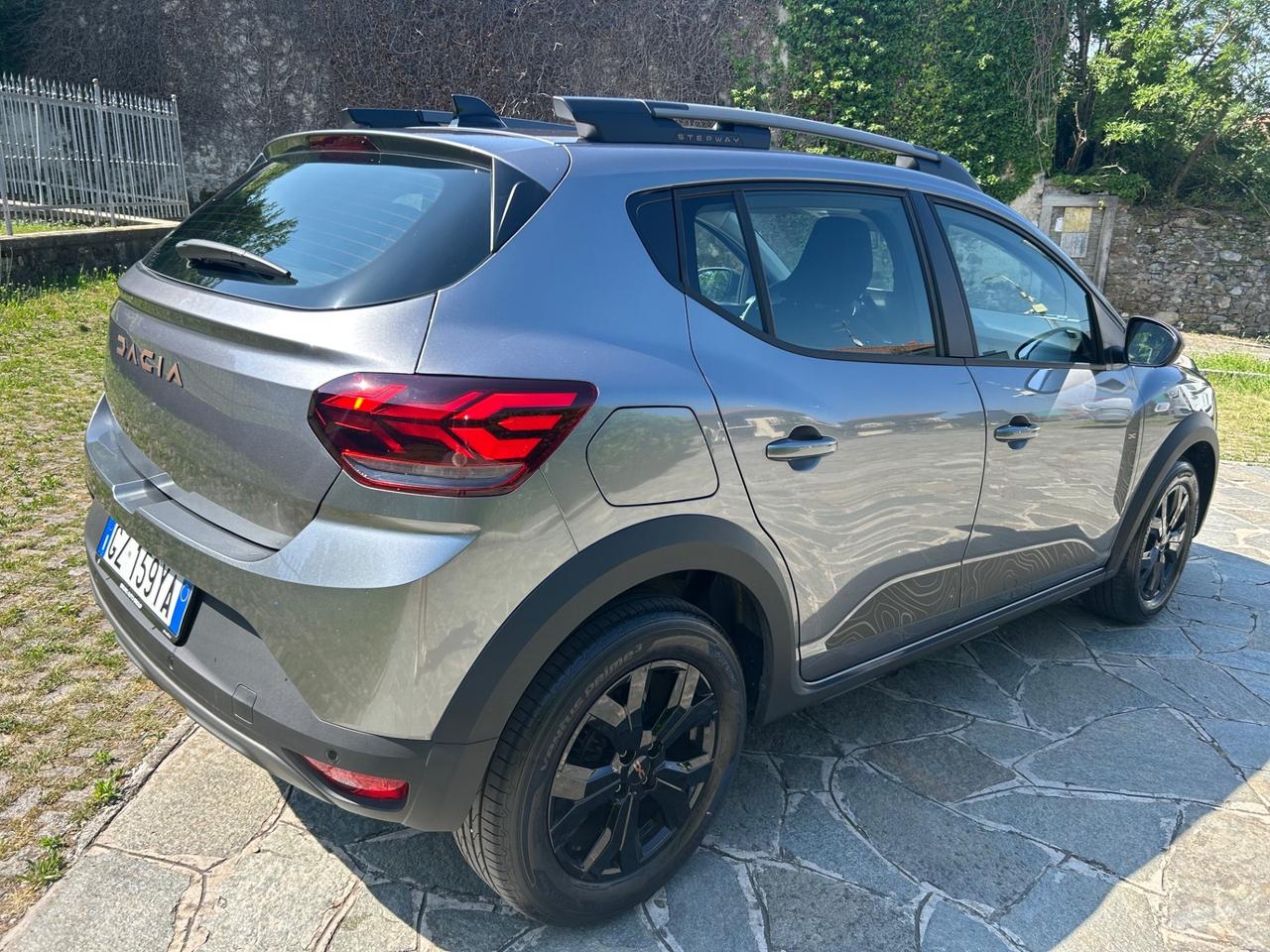 Dacia Sandero Stepway 1.0 TCe ECO-G Extreme Up