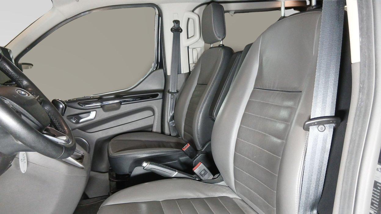 FORD Tourneo Custom 1ª s - Tourneo Custom 320 2.0 TDCi 185CV MHEV