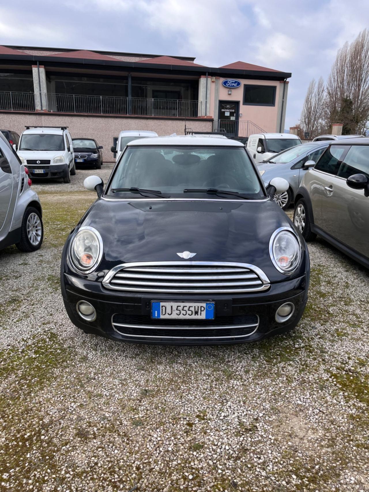 Mini Cooper D 1.6 diesel 2008 PER NEOPATENTATI