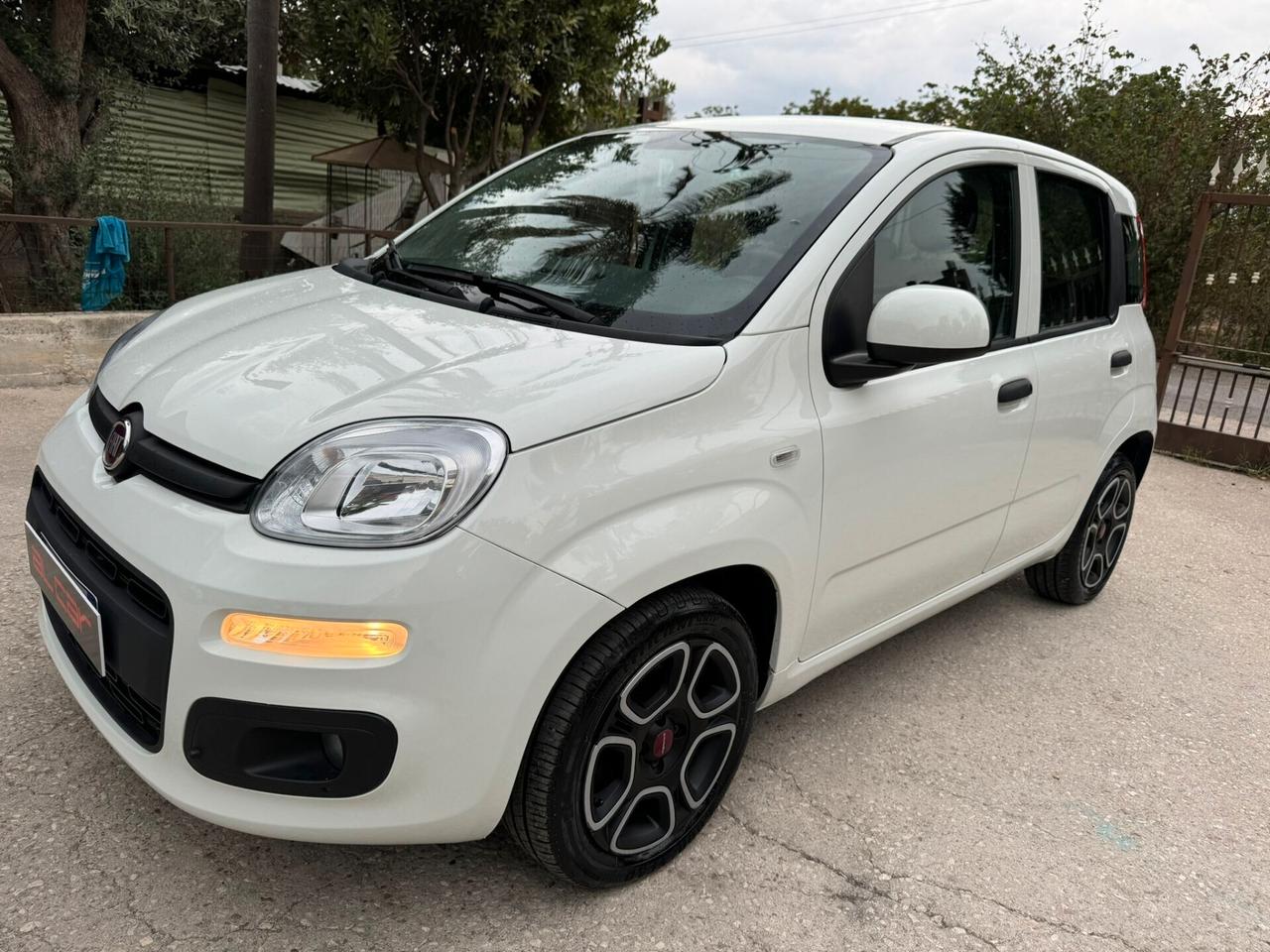 Fiat Panda 1.2 Lounge 2019 16.000km