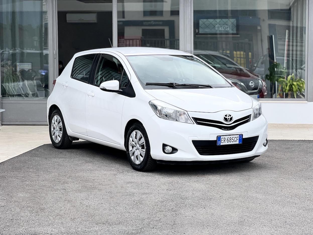 Toyota Yaris 1.4 D-4D 90CV E5 - 2013