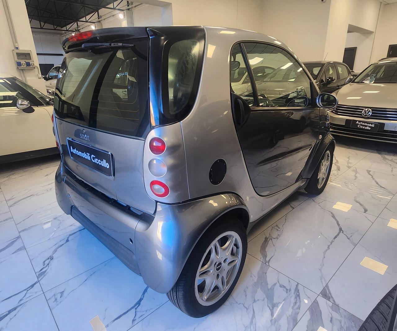 Smart Smart 700 smart city-coupé pure (37 kW)