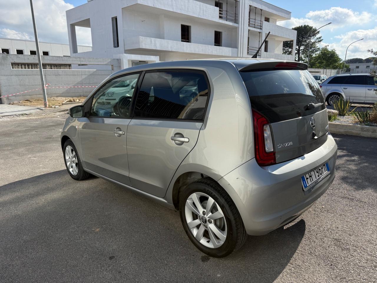 Skoda Citigo 1.0 68 CV 5 porte Active G-Tec