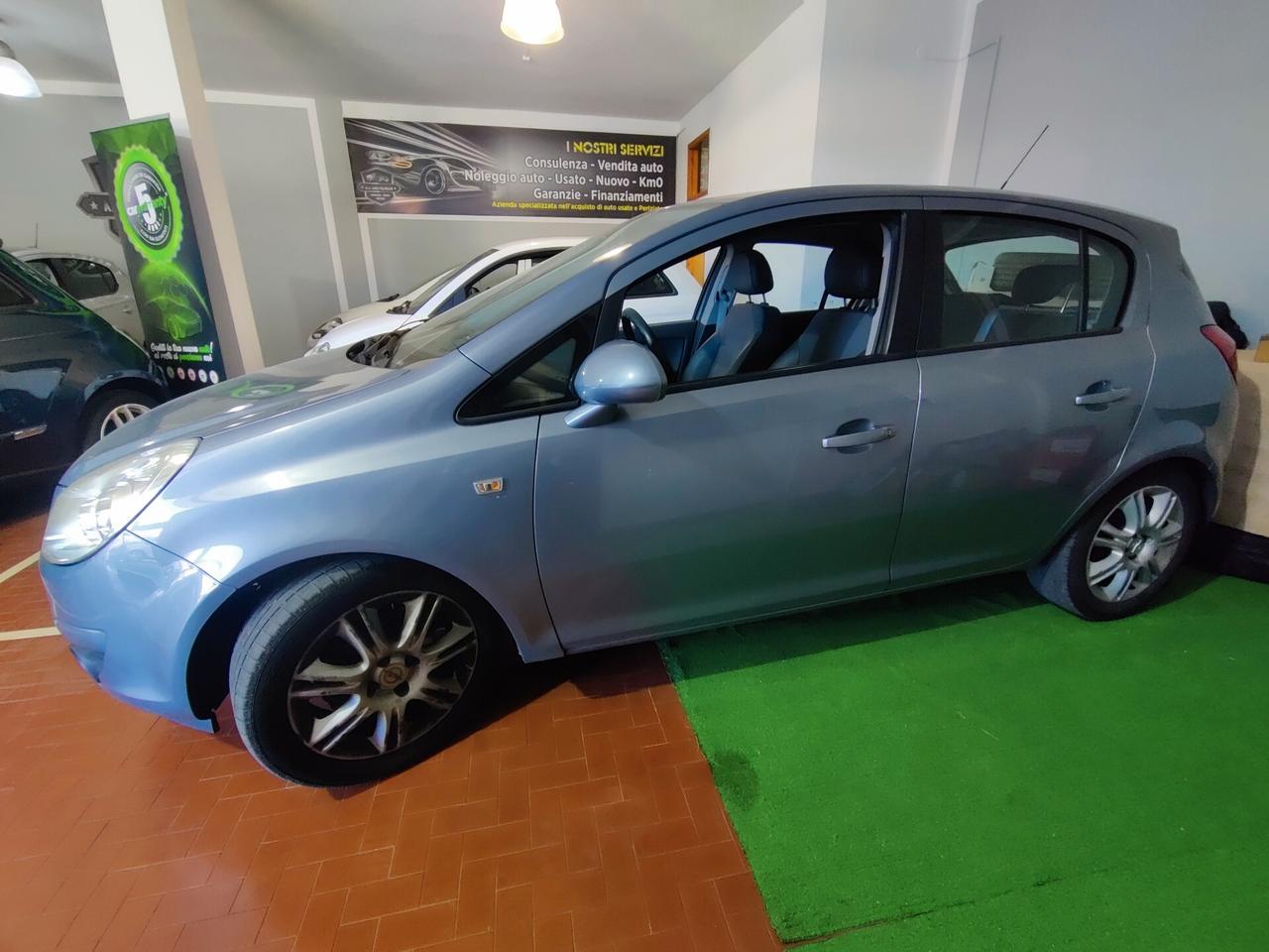 Opel Corsa 1.2 5 porte Easytronic Cosmo