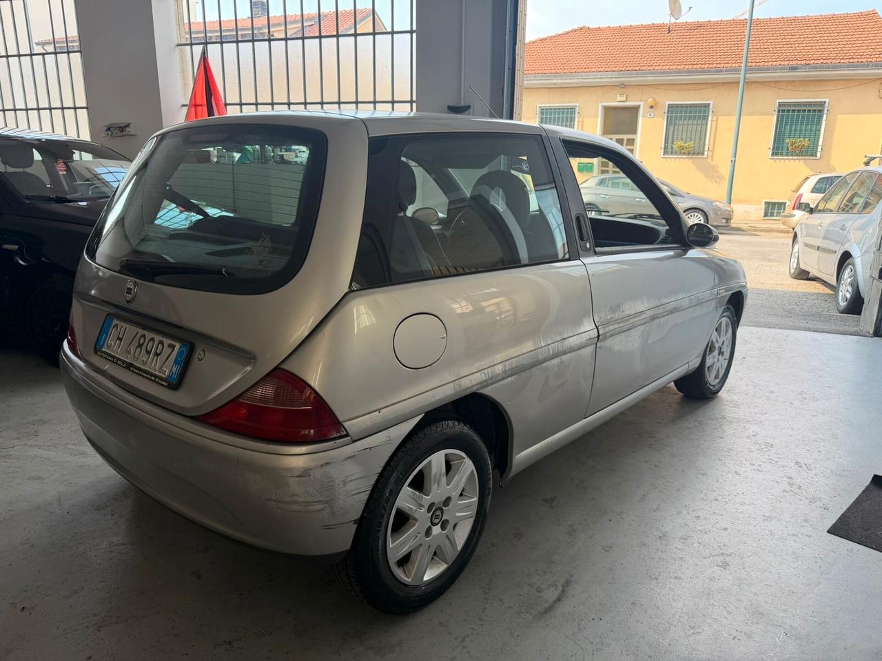 Lancia Y 1.2i 89.000 km