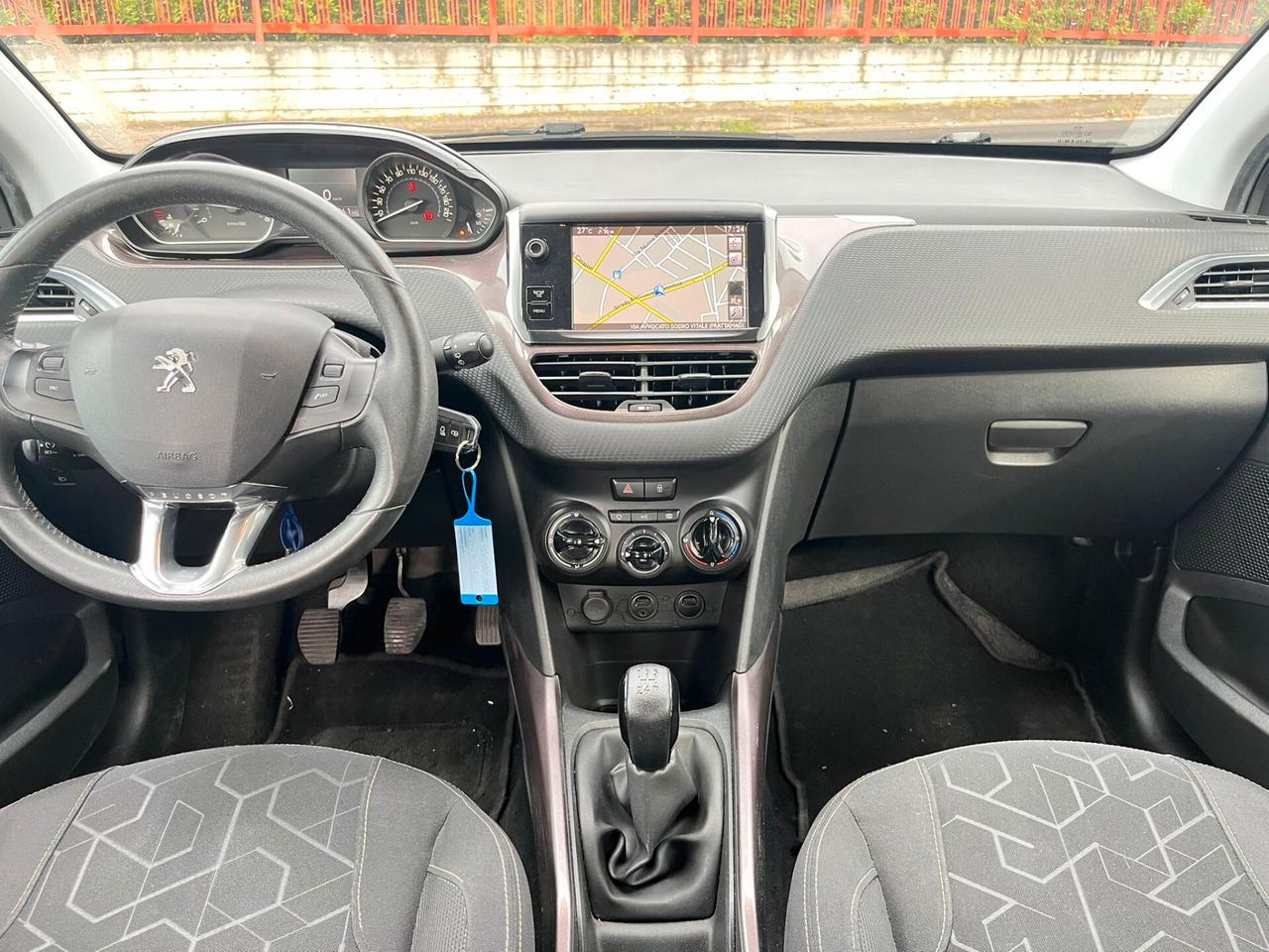 Peugeot 2008 1.6HDi 92CV S&S "ALLURE-NAVI"