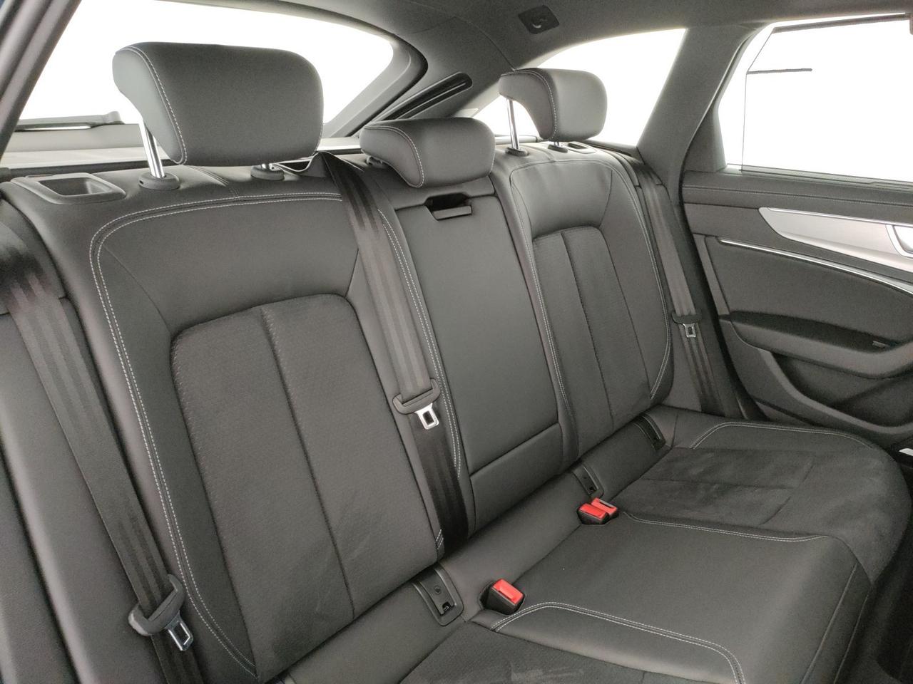Audi A6 avant 40 2.0 tdi mhev 12v s line edition quattro s-tronic