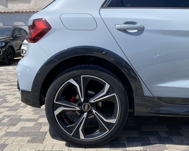 Audi A1 citycarver Edition One 1.0 TFSI 110CV S-Tronic 30