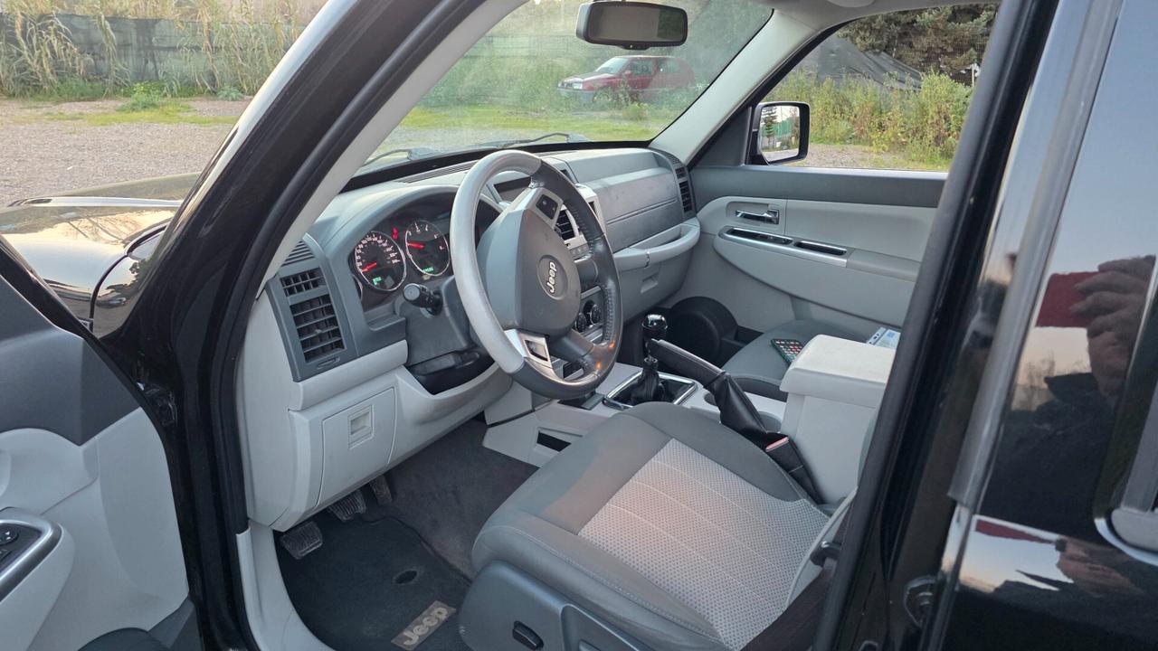 Jeep Cherokee 2.8 CRD DPF Limited