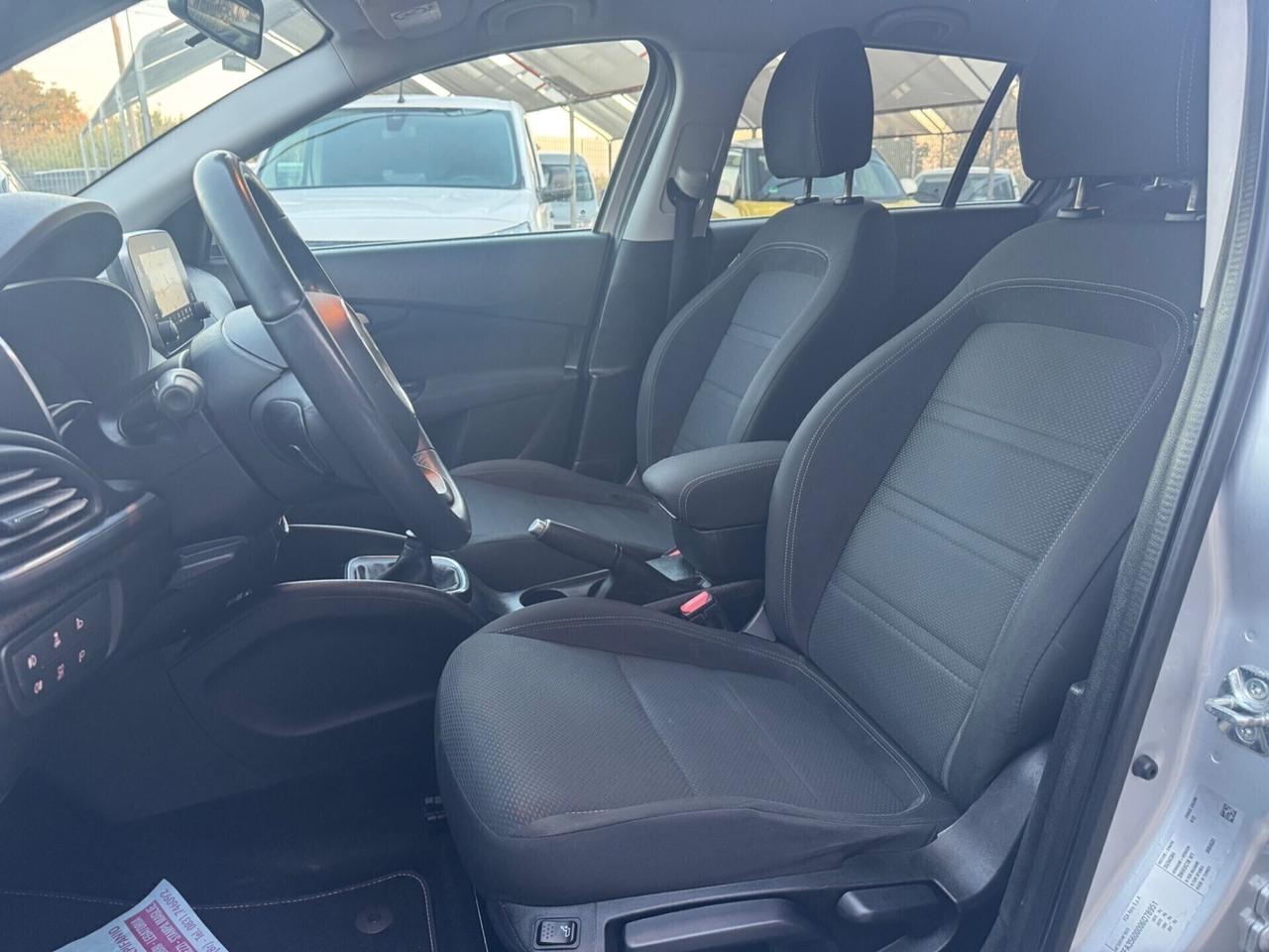 Fiat Tipo 1.6 Mjt SW Lounge Navi Retro Carplay