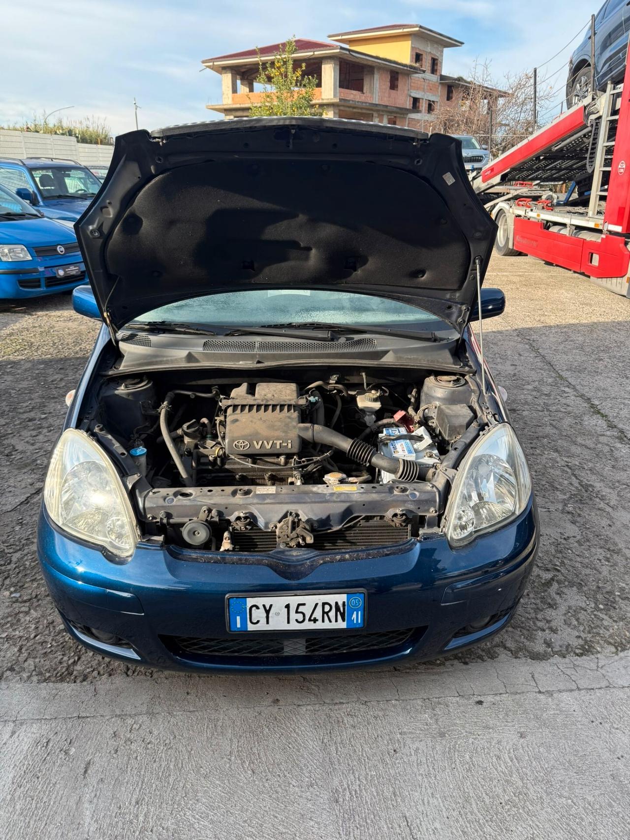 Toyota Yaris 1.0 5 porte Sol