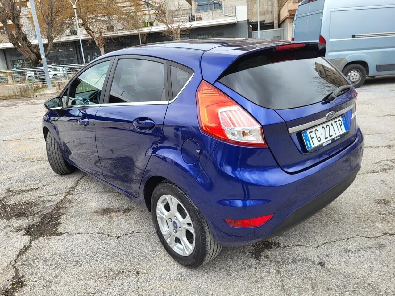 FORD Fiesta 1,5 TDCi-6B-3 REVISIONI-NAVI-UNICA PRO