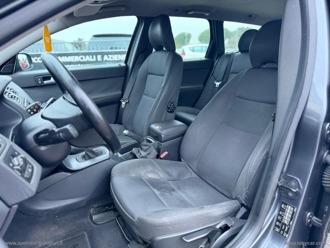 VOLVO V50 1.6 CAT Summum