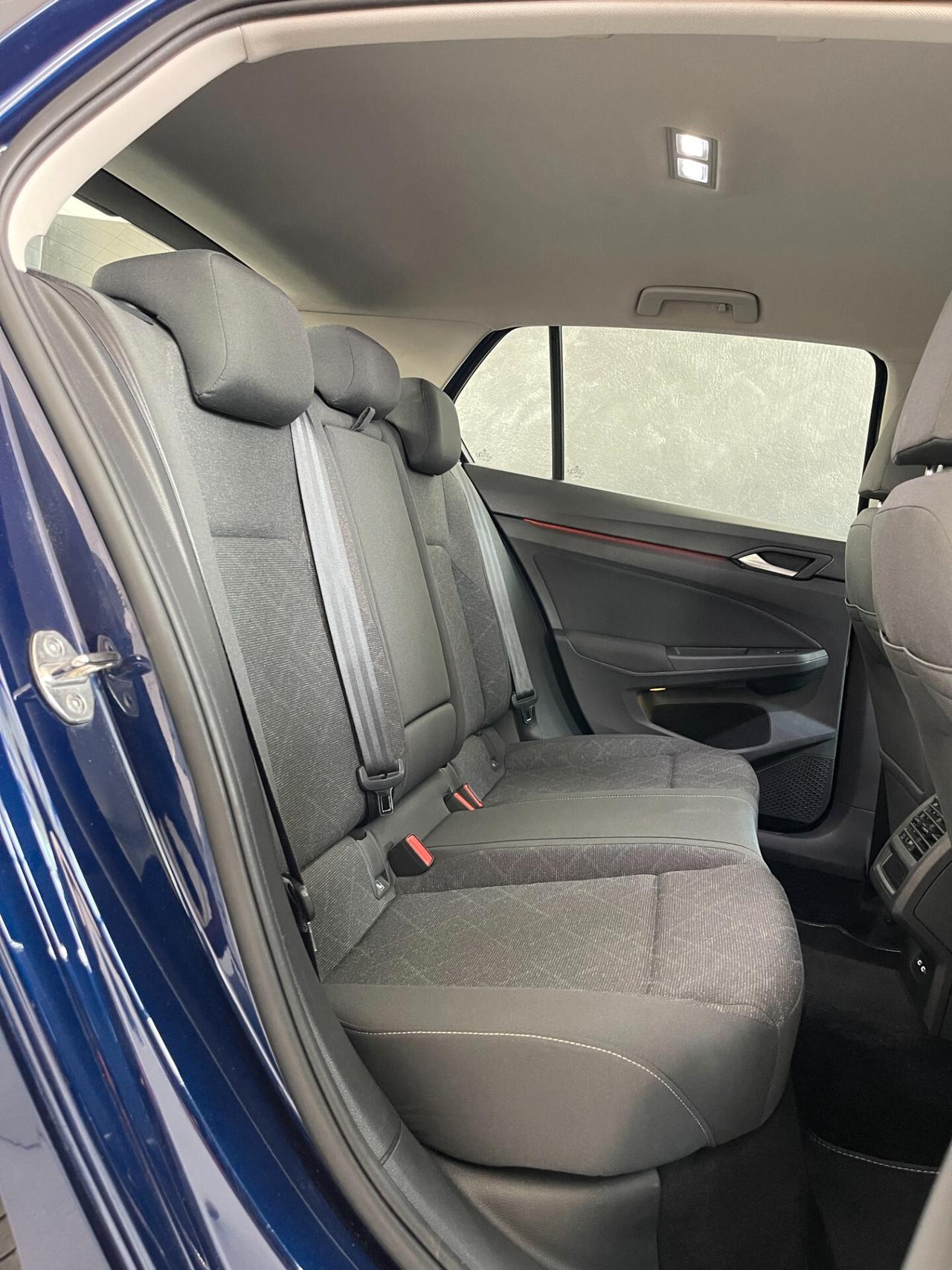 Volkswagen Golf 2.0 TDI 150 CV DSG SCR Life