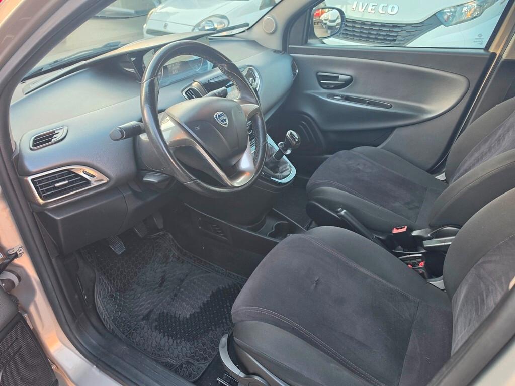 LANCIA YPSILON TWIN AIR METANO 5 PORTE-2013
