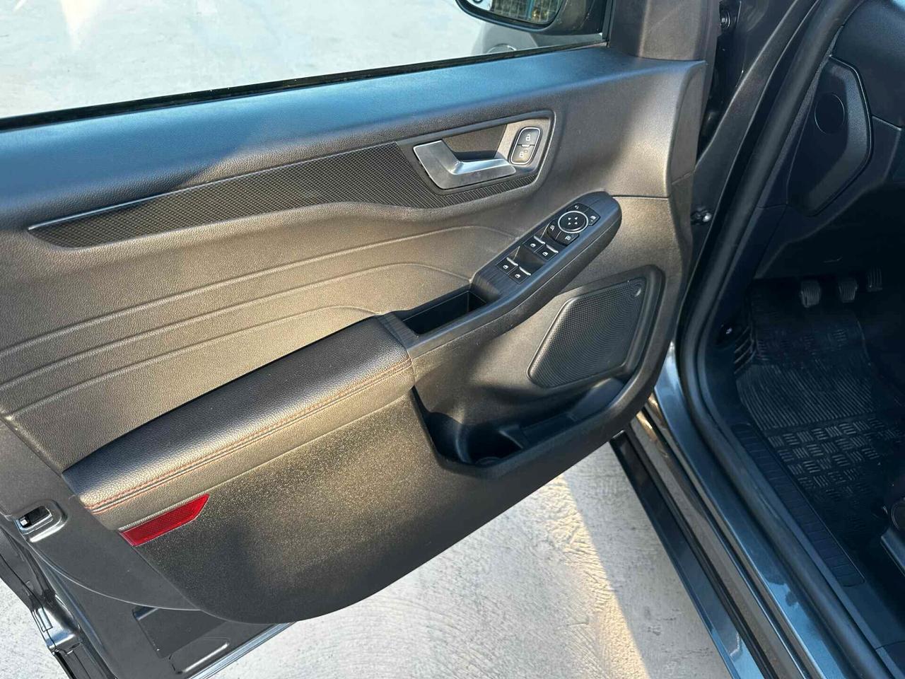 Ford Kuga 2.0 EcoBlue Hybrid 150 CV 2WD ST-Line