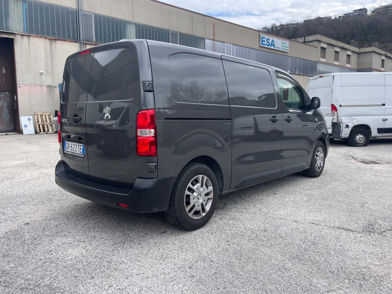 Peugeot EXPERT BLUEHDI 120 SES PL-TN FURGONE PREMIUM STANDARD (88 KW)