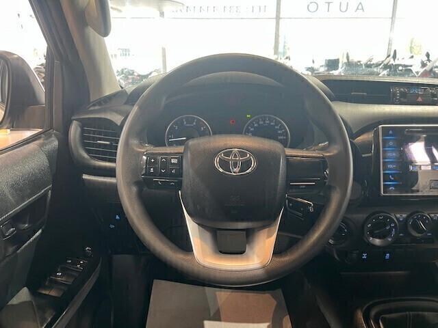 Toyota Hilux Doppia Cabina 2.4D 150CV *IVA ESCLUSA*