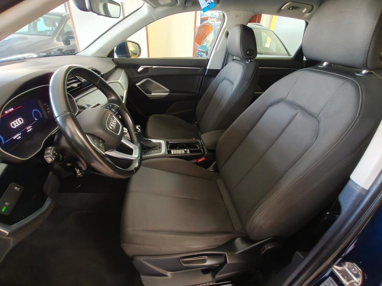 Audi Q3 40 2.0TDI 190CV S-Tronic quattro Bus. 2020