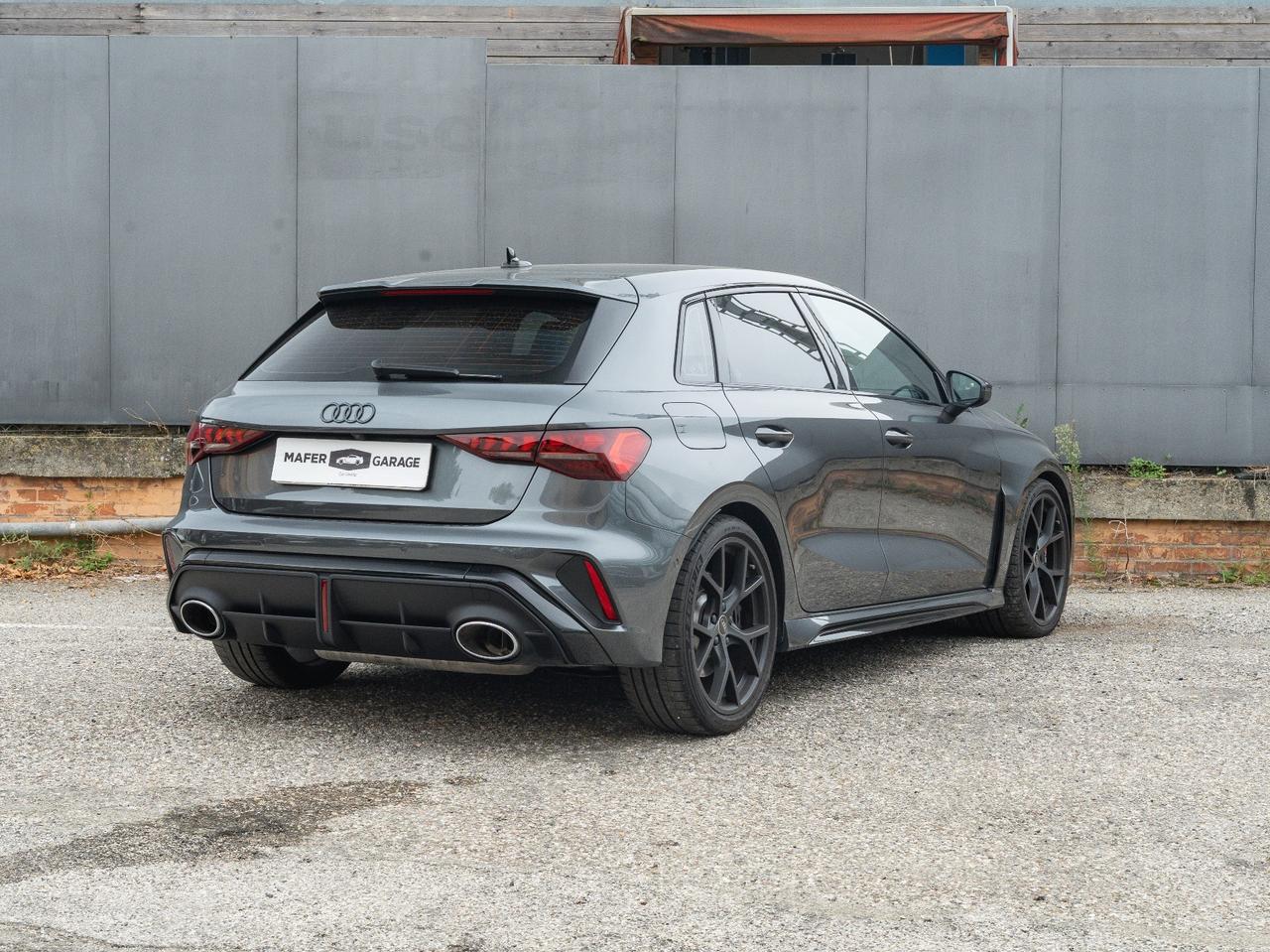 Audi A3 RS 3 SPB TFSI quattro S tronic