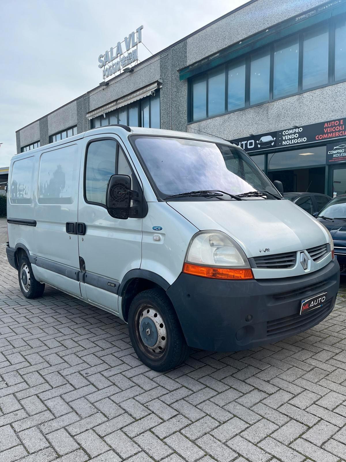 Renault Master 2.5 dCi lamierato