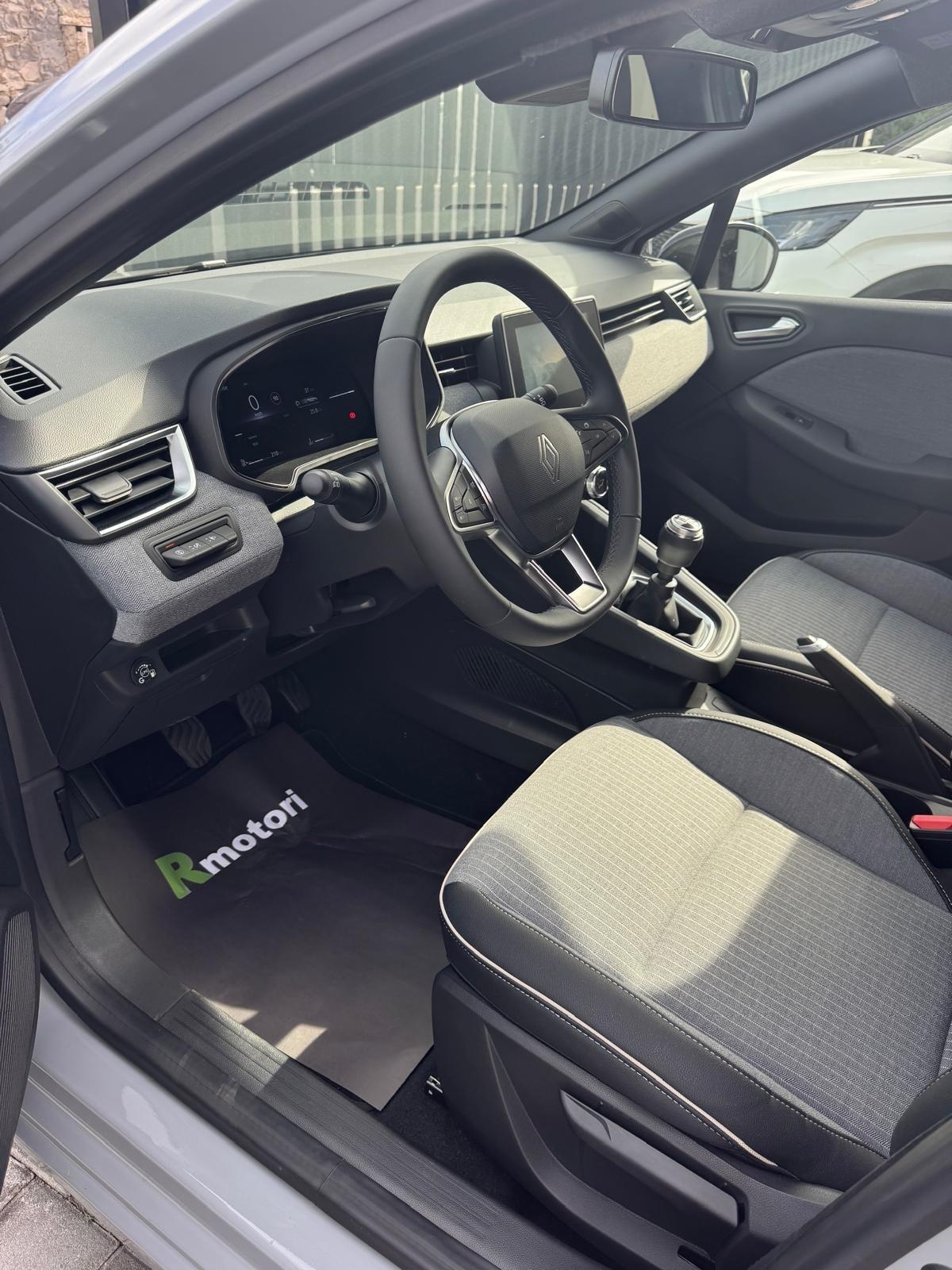Renault Clio TCE TECHNO