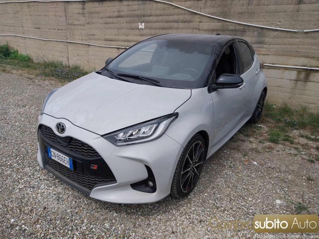TOYOTA Yaris 1.5 Hybrid 5 porte GR Sport