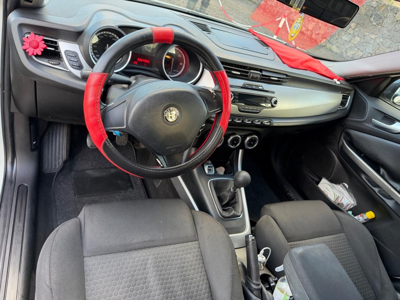 Alfa Romeo Giulietta 1.6 JTDm-2 105 CV